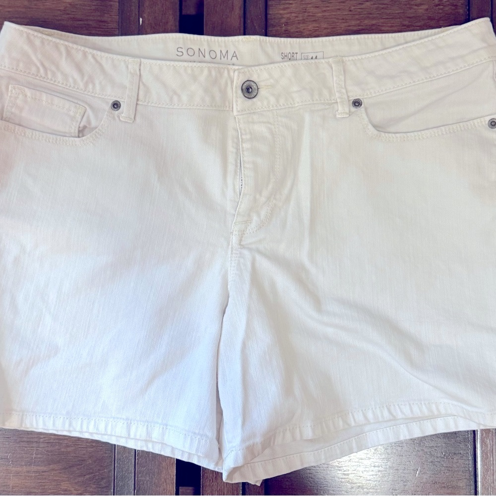 Women’s Sonoma White Denim Shorts Sz 14 NWOT